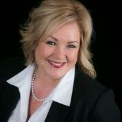 Julie Downs, AlmaVia of Camarillo Memory Care Director