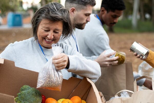 How To Volunteer as a Senior
