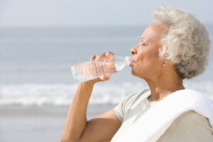 How much water should seniors drink in a day?